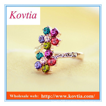 Fashion delicate colorful crystal flower shape bypass ring magnet